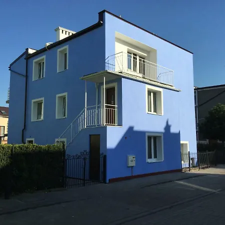 Bosmanska 11 ホームステイ